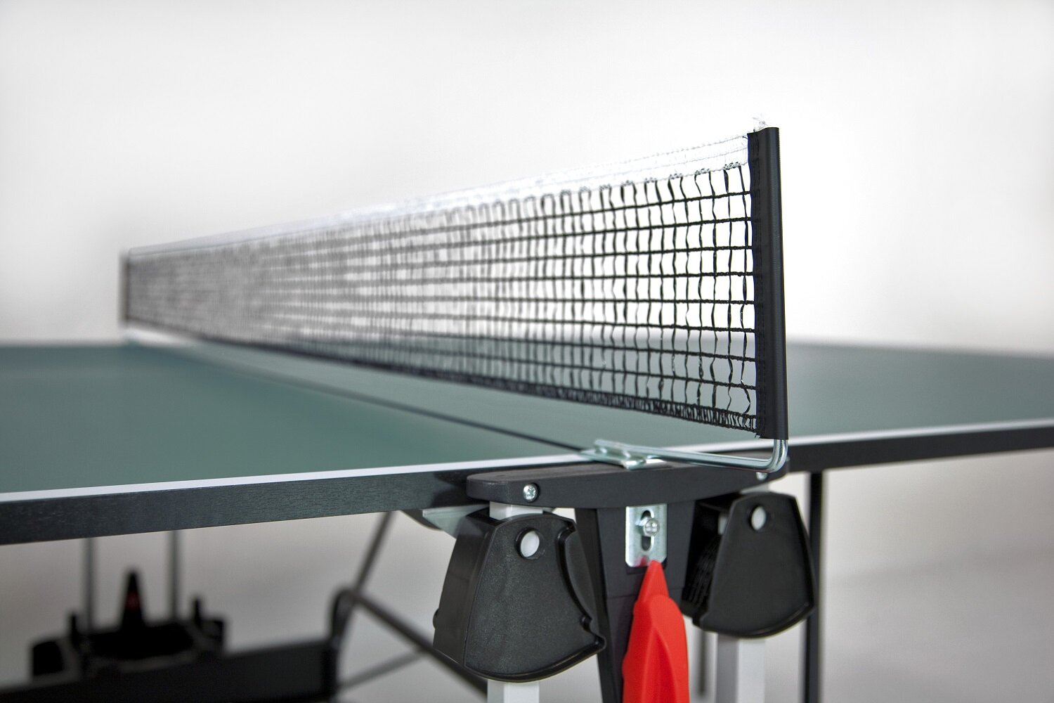 Теннисный стол - прекрасный выбор для активного отдыха